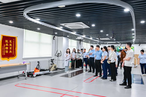 醫(yī)學(xué) 人文 院校研學(xué)活動(dòng)順利舉辦